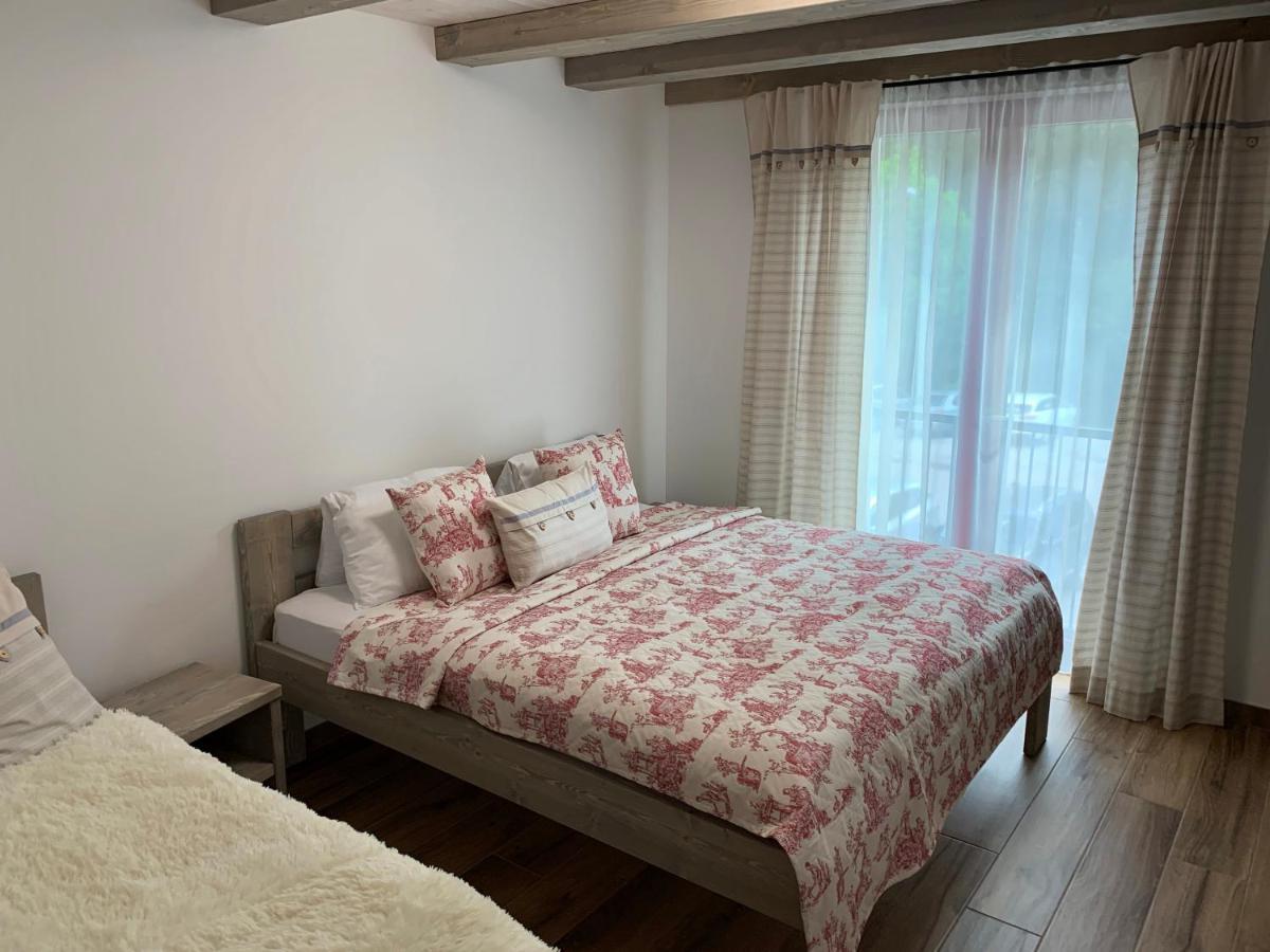 Apartmány POCO LOCO Pec pod Snezkou Esterno foto