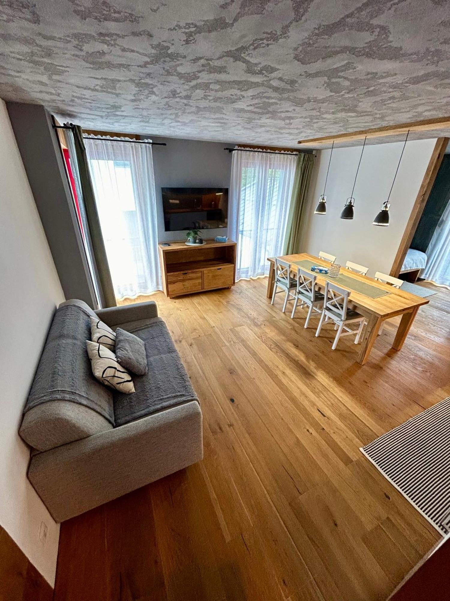Apartmány POCO LOCO Pec pod Snezkou Esterno foto